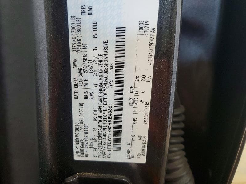 2017 FORD F150 SUPERCREW 12
