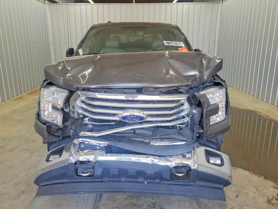 2017 FORD F150 SUPERCREW 5