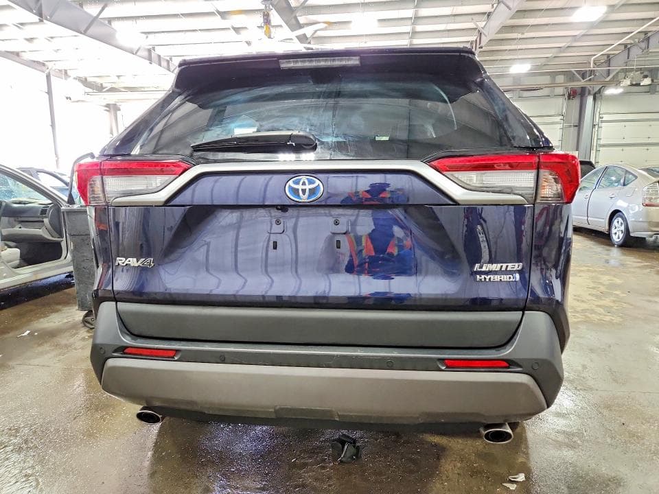 2021 TOYOTA RAV4 HYBRID 6