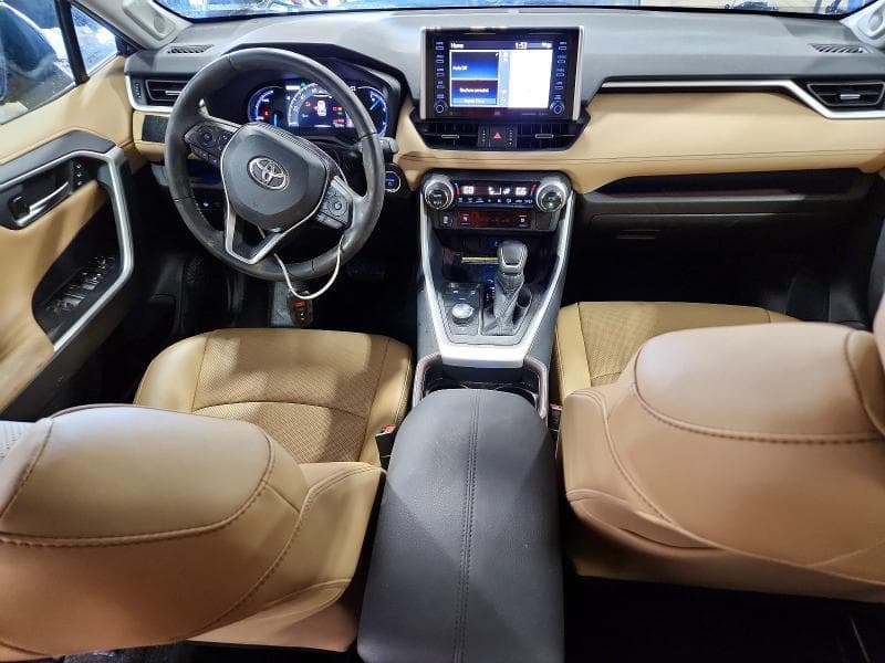 2021 TOYOTA RAV4 HYBRID 8