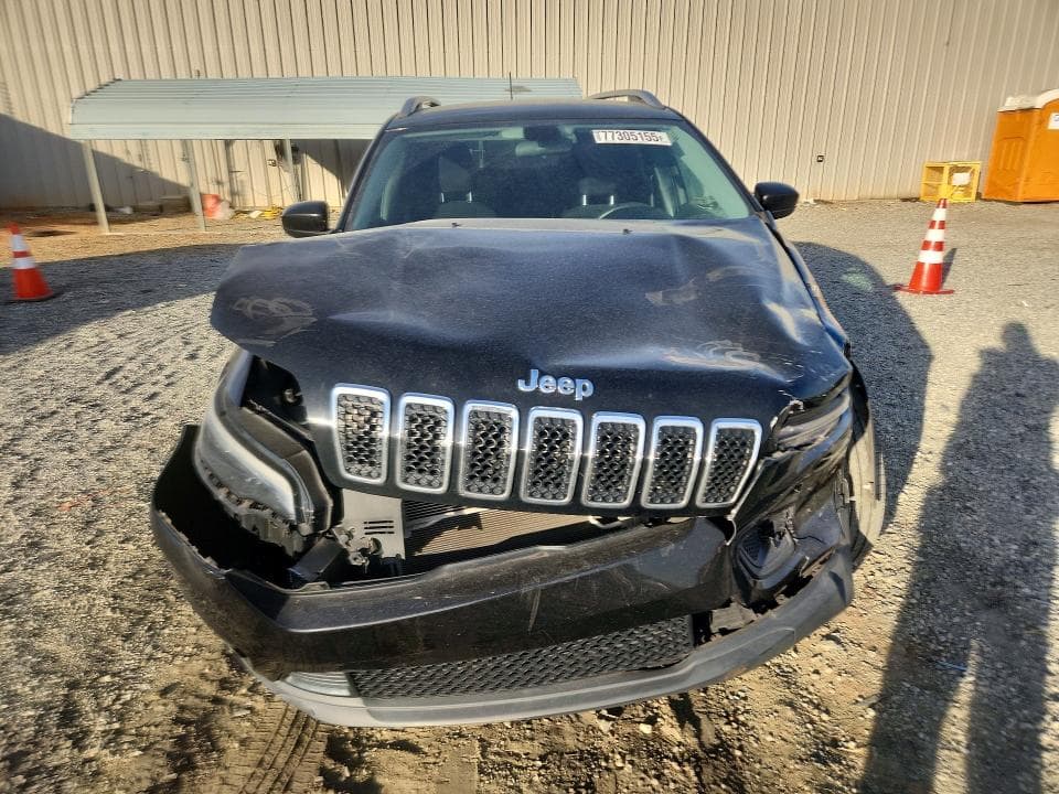 2019 JEEP CHEROKEE 6