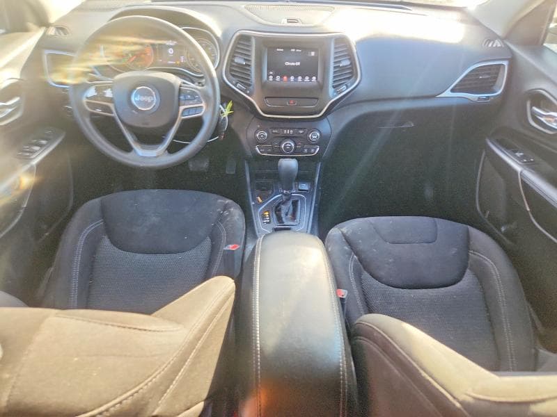 2019 JEEP CHEROKEE 9
