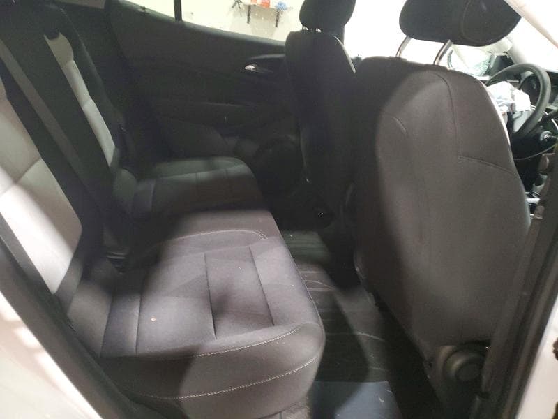 2024 CHEVROLET TRAX LS 10