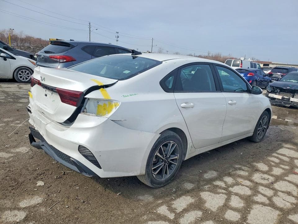 2023 KIA FORTE 3