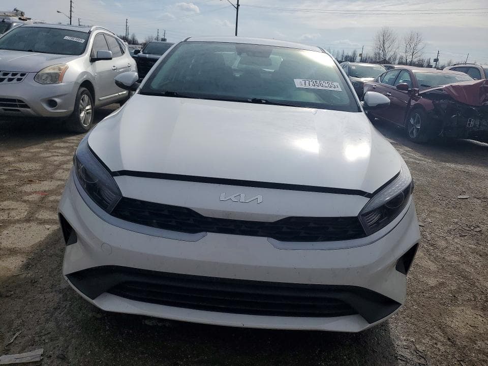 2023 KIA FORTE 5