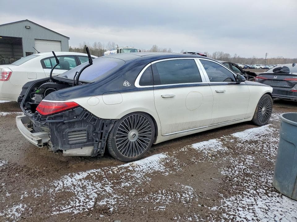 2022 MERCEDES-BENZ S MERCEDES-MAYBACH S 580 4M 3