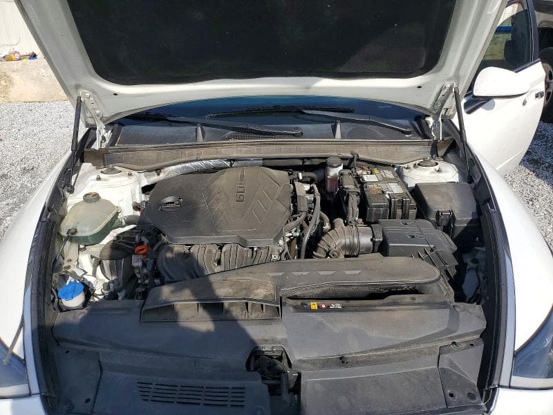 2021 HYUNDAI SONATA SE 11