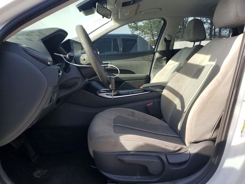 2021 HYUNDAI SONATA SE 7