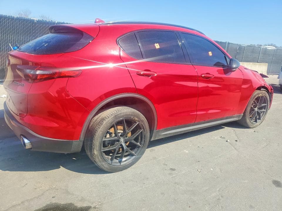 2021 ALFA ROMEO STELVIO SPORT SPORT 4