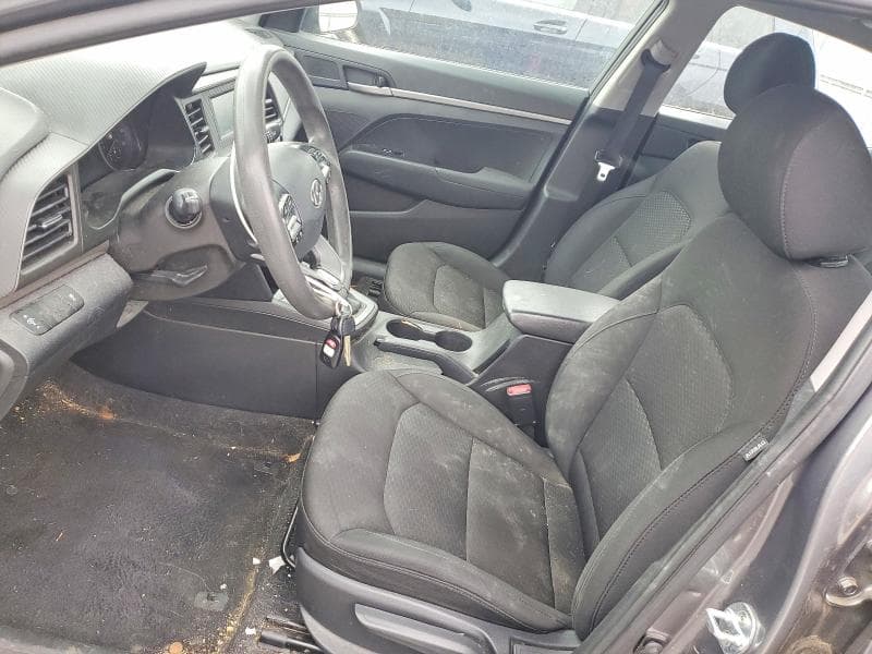 2019 HYUNDAI ELANTRA SE SE 7