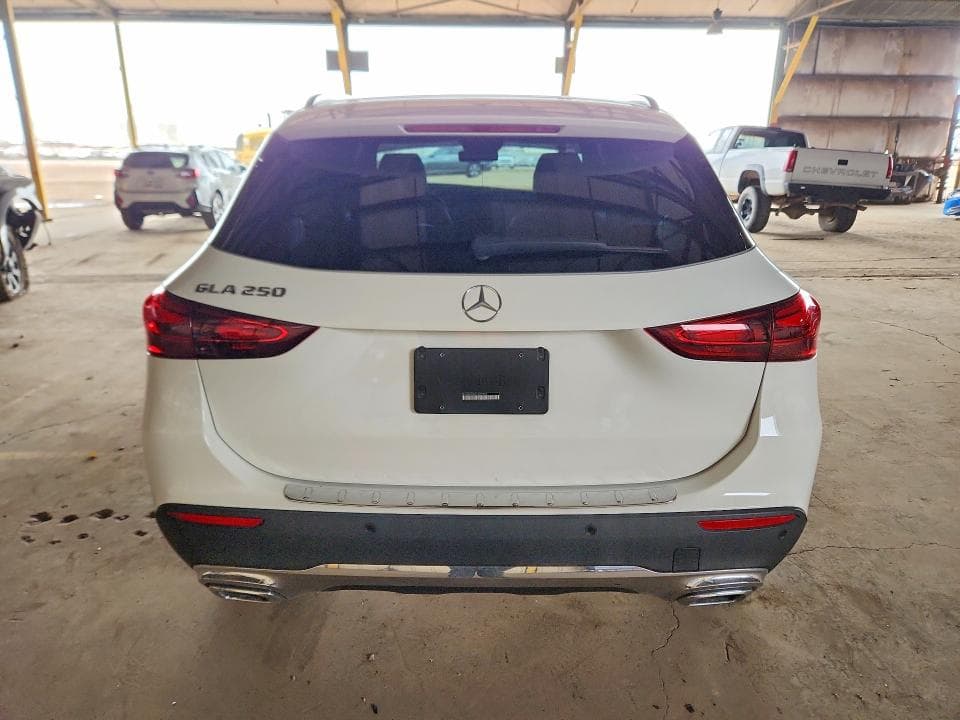 2025 MERCEDES-BENZ GLA 250 6