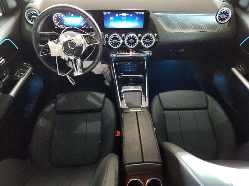 2025 MERCEDES-BENZ GLA 250 8