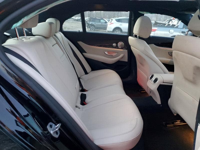 2021 MERCEDES-BENZ E 350 4MATIC 10