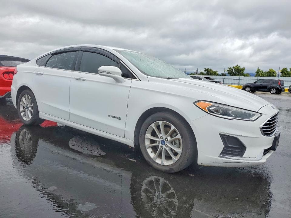 2019 FORD FUSION SEL 4