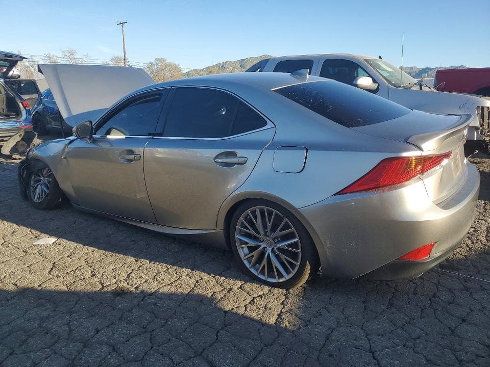 2018 LEXUS IS 300 BASE 2