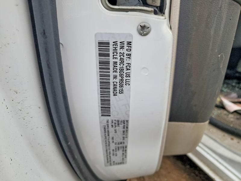2023 CHRYSLER PACIFICA TOURING L 12