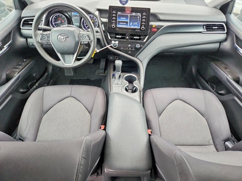 2022 TOYOTA CAMRY LE 8