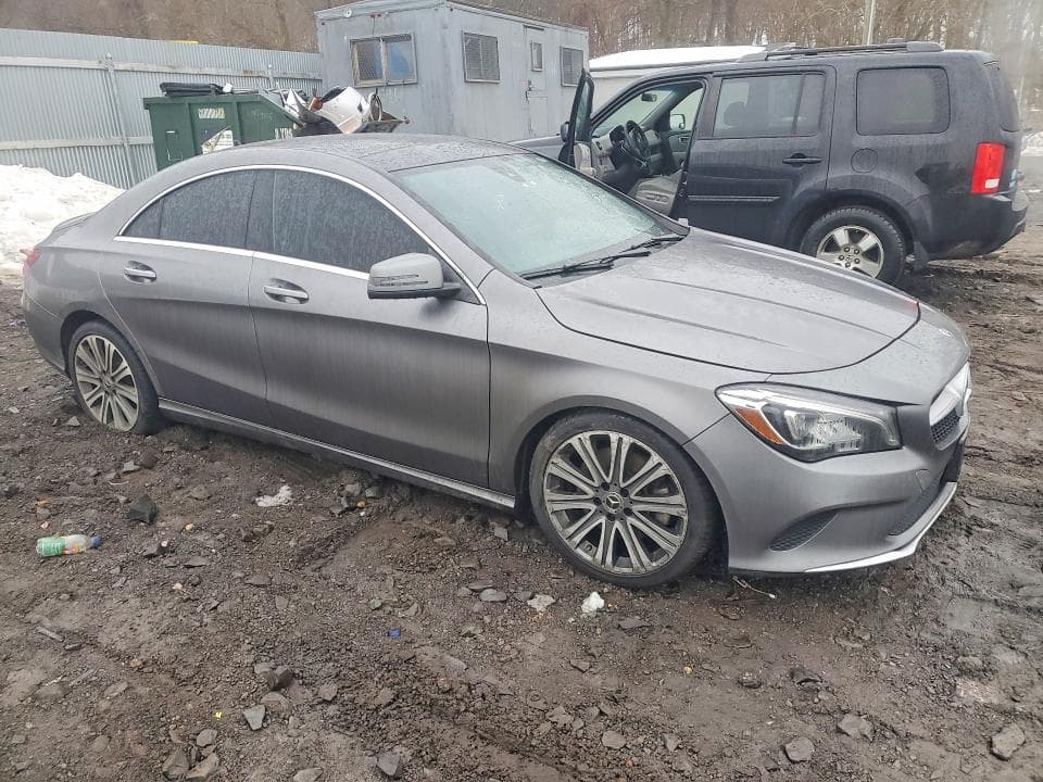 2019 MERCEDES-BENZ CLA 250 4MATIC 5