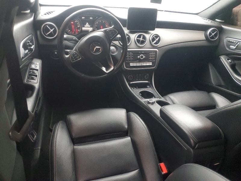 2019 MERCEDES-BENZ CLA 250 4MATIC 9