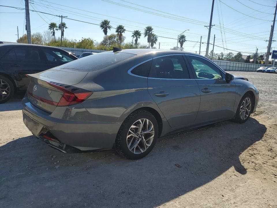 2023 HYUNDAI SONATA SEL 3