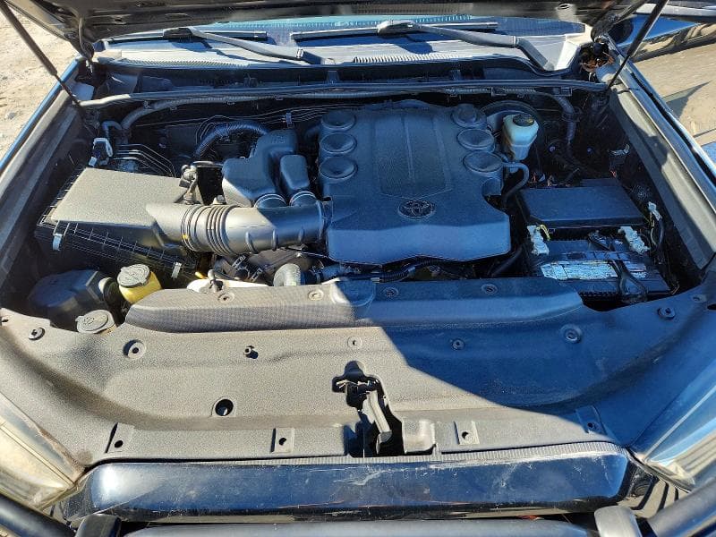2016 TOYOTA 4RUNNER SR5 12
