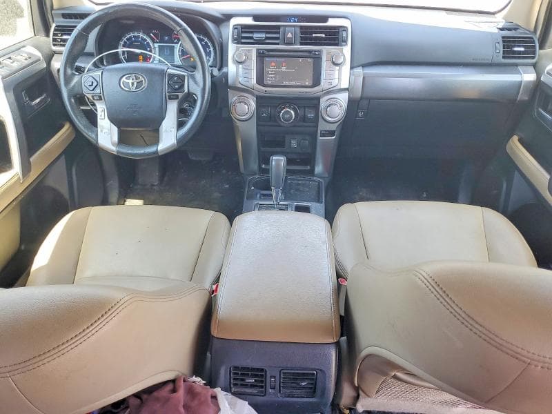 2016 TOYOTA 4RUNNER SR5 8