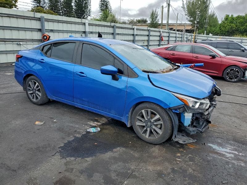 2020 NISSAN VERSA SV SV 5