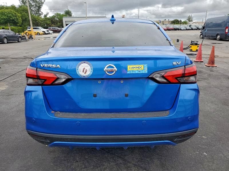 2020 NISSAN VERSA SV SV 7
