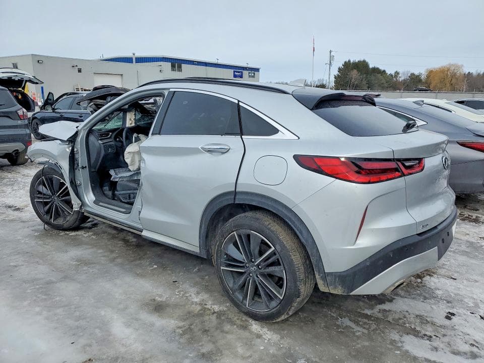 2022 INFINITI QX55 ESSENTIAL 2