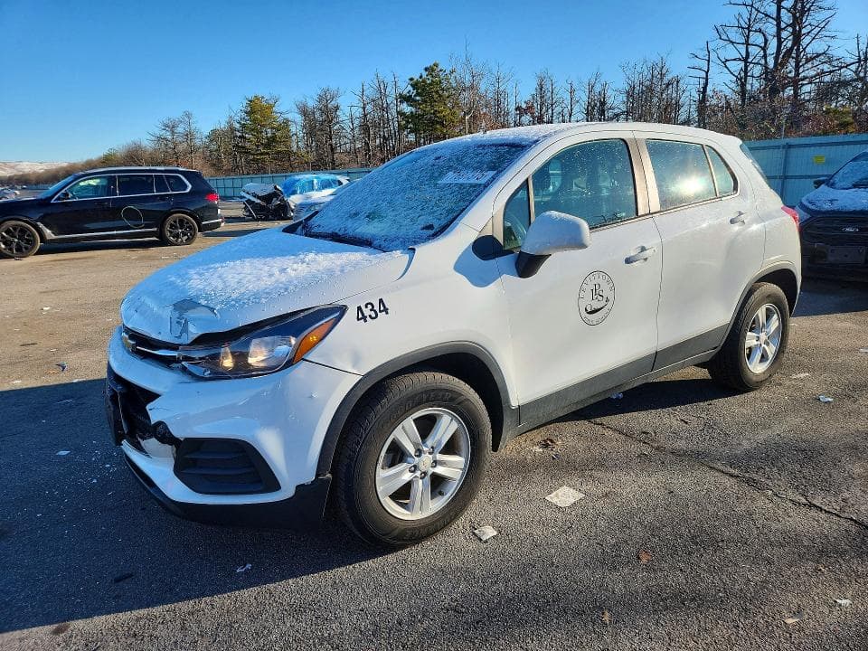 2021 CHEVROLET TRAX LS - 1