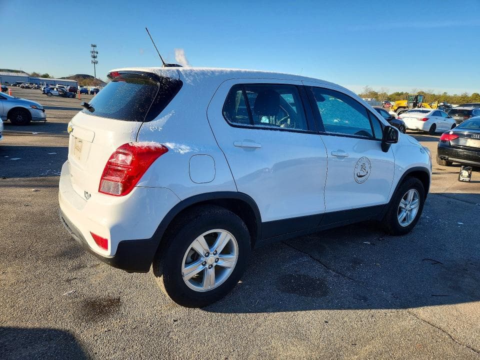 2021 CHEVROLET TRAX LS 3