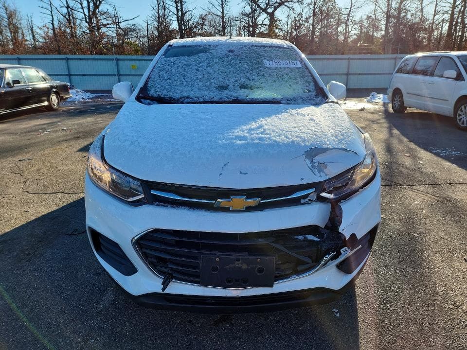2021 CHEVROLET TRAX LS 5
