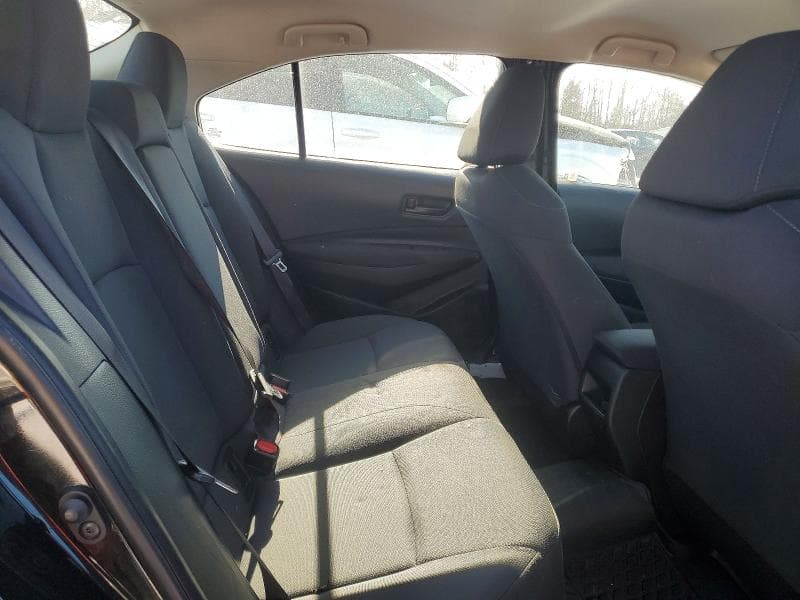 2022 TOYOTA COROLLA LE 10