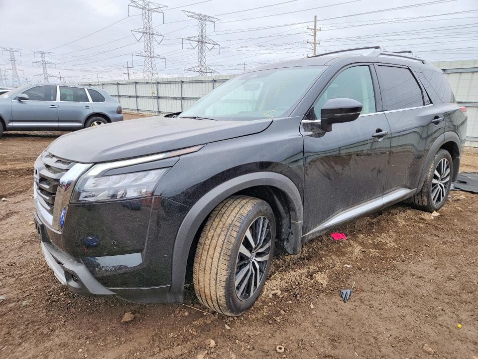 2025 NISSAN PATHFINDER PLATINUM - 1