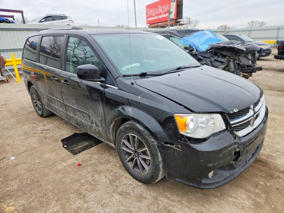 2017 DODGE GRAND CARAVAN SXT 4