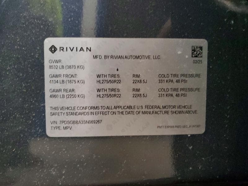 2025 RIVIAN R1S ADVENTURE 13