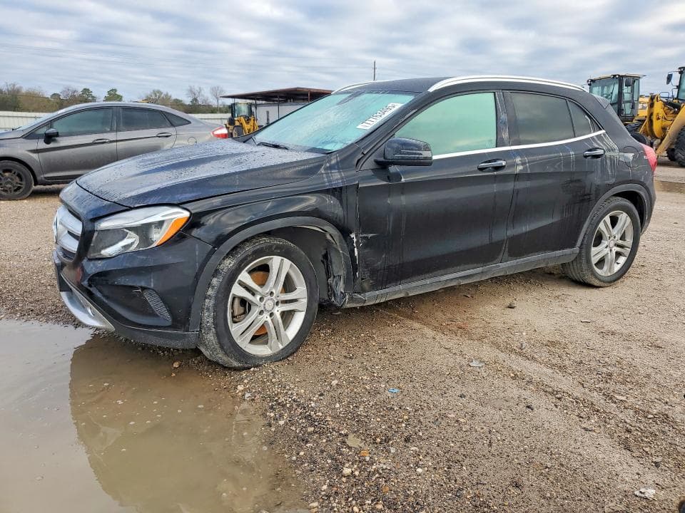 2017 MERCEDES-BENZ GLA 250 250 - 1