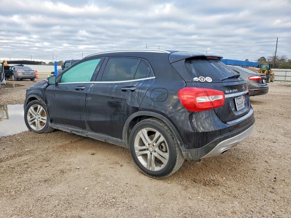 2017 MERCEDES-BENZ GLA 250 250 2