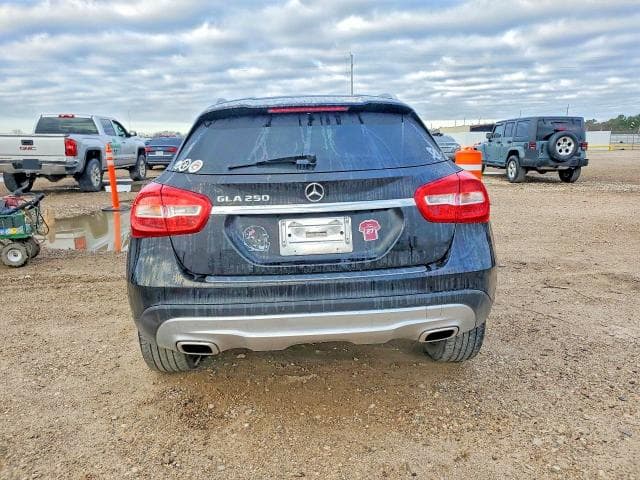 2017 MERCEDES-BENZ GLA 250 250 6