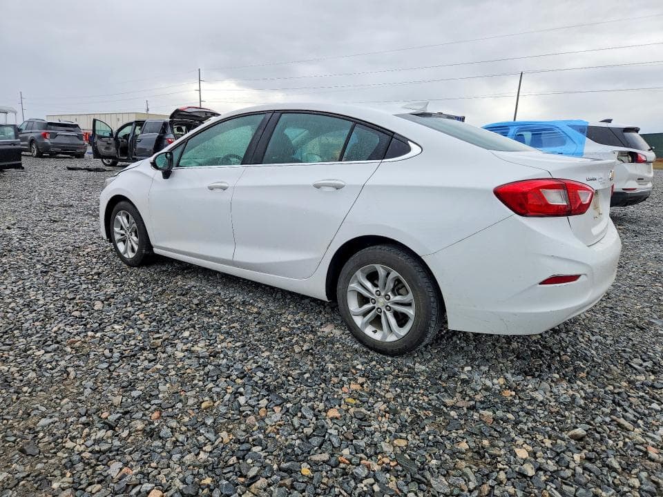 2019 CHEVROLET CRUZE LT LT 2
