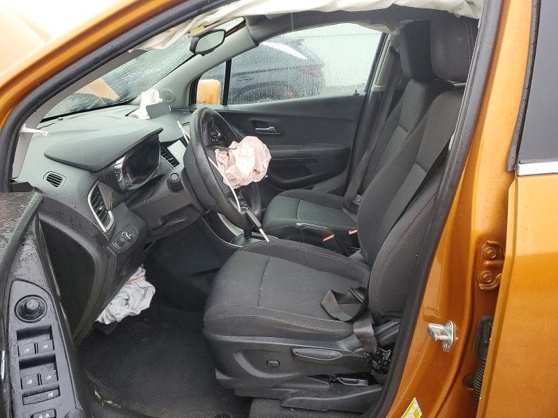 2017 CHEVROLET TRAX 1LT 7