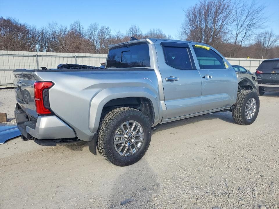 2025 TOYOTA TACOMA DOUBLE CAB 3