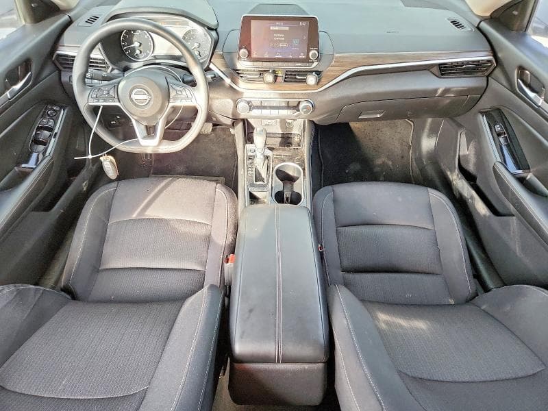 2023 NISSAN ALTIMA SV 8