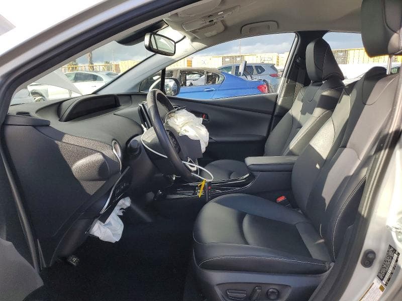 2022 TOYOTA PRIUS PRIME LE LE 7