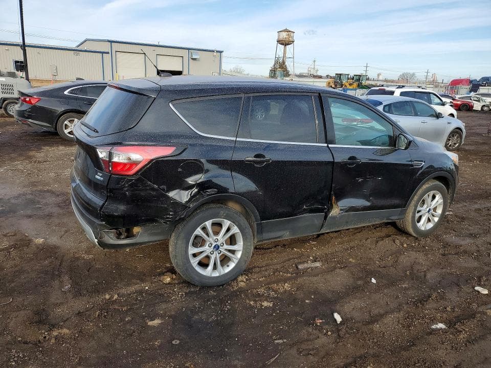 2017 FORD ESCAPE SE 3