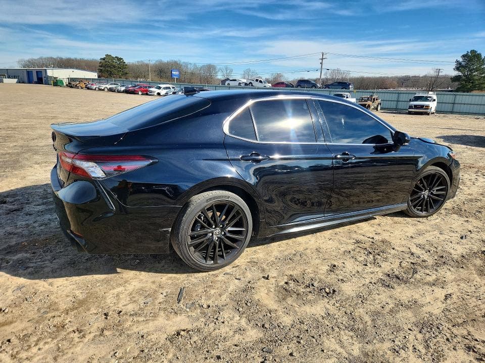 2024 TOYOTA CAMRY XSE 3