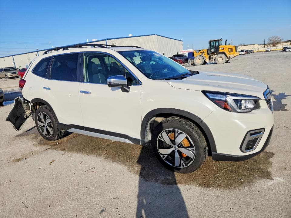 2019 SUBARU FORESTER TOURING 4