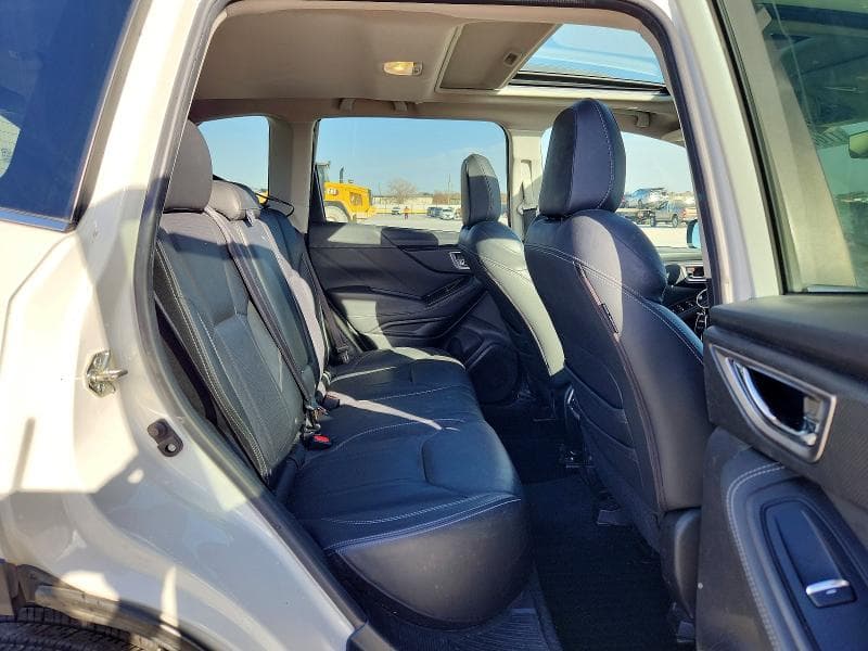 2019 SUBARU FORESTER TOURING 10
