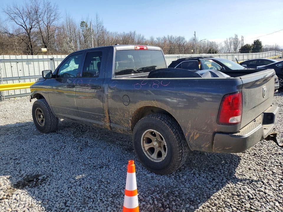 2018 RAM 1500 ST 2
