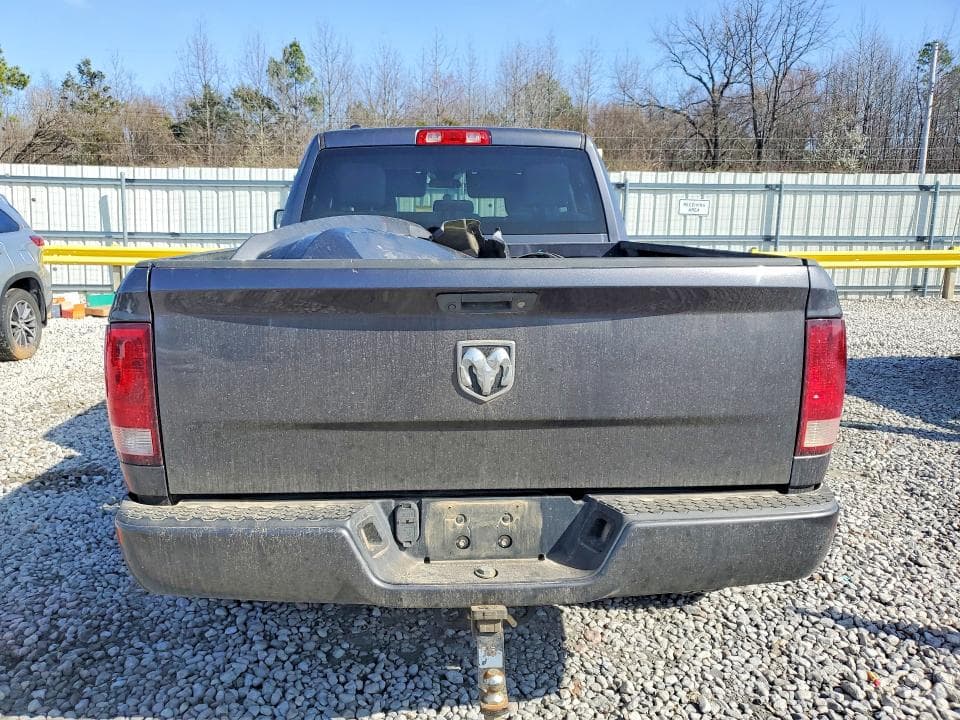 2018 RAM 1500 ST 6